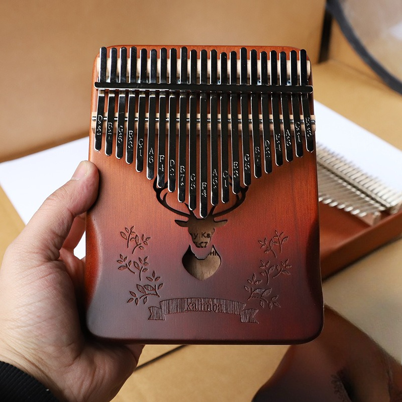 A Musical Instrument With Keys - Masif Ahşap Kalimba 21 Tuşlu Başlangıç